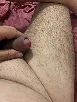 rjuanito973 online show from 12/04/25, 10:53