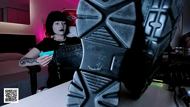  Goddess Misha  online show from 12/01/25, 08:53