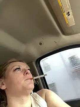 lezbean24 online show from 03/07/26, 08:36