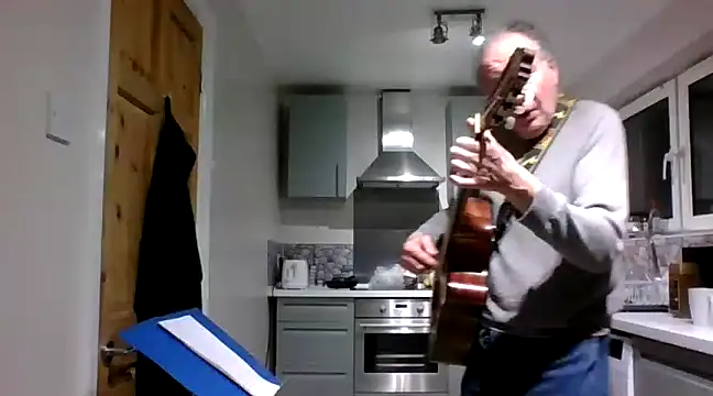 Snapshot of jimmybenido chatting on 01/20/25, 05:27 jimmybenido online show from 01/20/25, 05:27