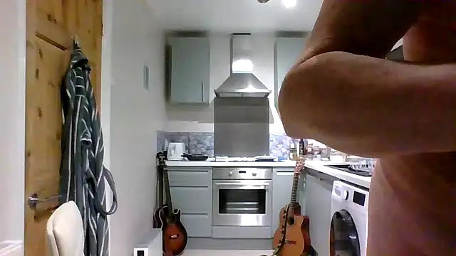 jimmybenido online show from 12/18/25, 05:50