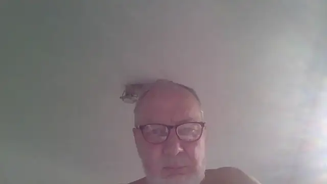 Snapshot of jimmybenido chatting on 06/29/26, 04:50 jimmybenido online show from 06/29/26, 04:50