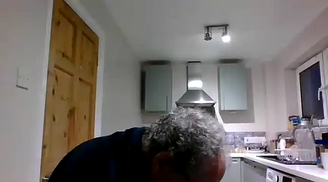 Snapshot of jimmybenido chatting on 01/19/25, 05:07 jimmybenido online show from 01/19/25, 05:07