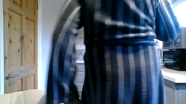 jimmybenido online show from 04/01/26, 04:37