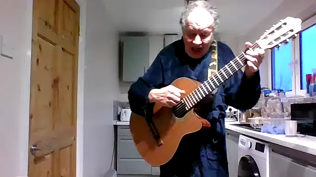 Snapshot of jimmybenido chatting on 02/12/25, 05:16 jimmybenido online show from 02/12/25, 05:16