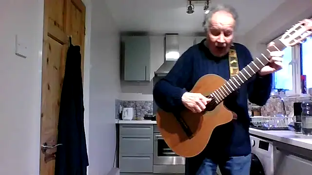 Snapshot of jimmybenido chatting on 02/10/25, 05:09 jimmybenido online show from 02/10/25, 05:09