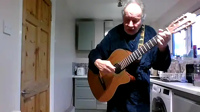Snapshot of jimmybenido chatting on 02/07/25, 05:18 jimmybenido online show from 02/07/25, 05:18
