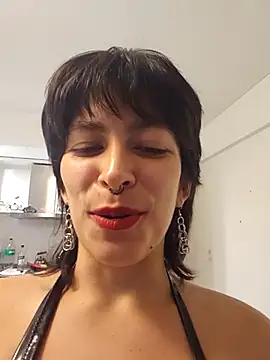 Snapshot of xmoira3x chatting on 02/09/25, 07:15 xmoira3x online show from 02/09/25, 07:15