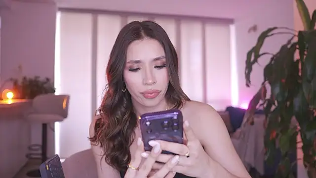 Snapshot of honeyann08 chatting on 02/03/26, 08:47 honeyann08 online show from 02/03/26, 08:47