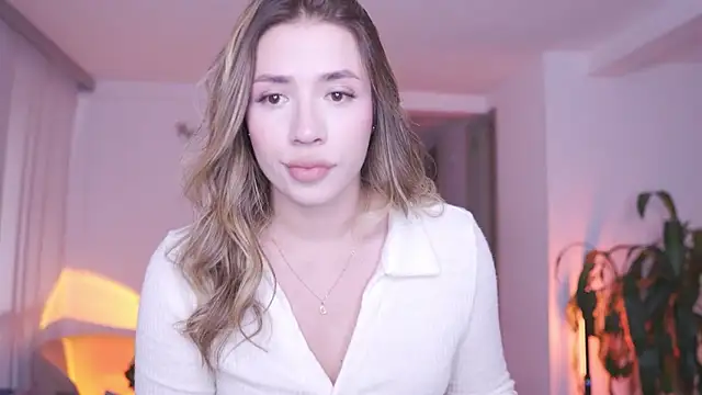 honeyann08 online show from 09/25/25, 06:47