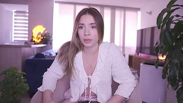 honeyann08 online show from 10/21/25, 07:35