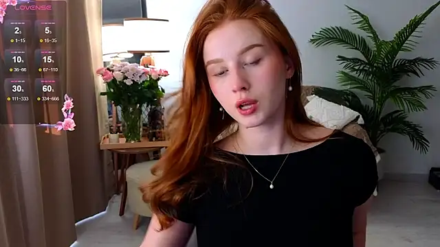 Snapshot of Meow_babe chatting on 10/01/25, 11:03 Meow babe online show from 10/01/25, 11:03