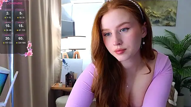 Snapshot of Meow_babe chatting on 10/18/25, 11:12 Meow babe online show from 10/18/25, 11:12