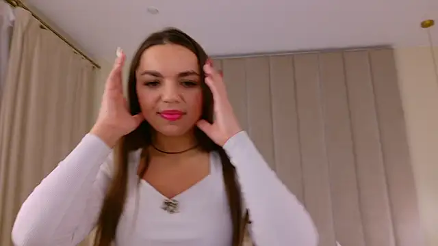 CamillaLarson online show from 02/05/25, 11:55