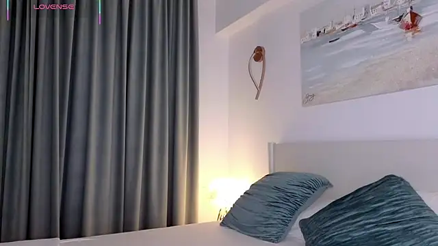 ReyaSophia online show from 09/08/25, 05:45