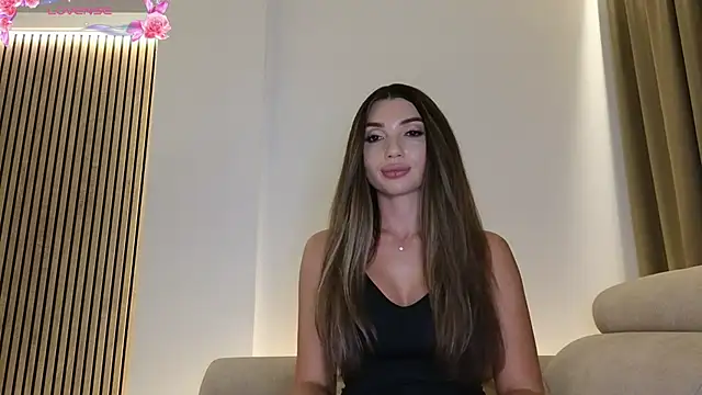 ReyaSophia online show from 10/12/25, 07:59