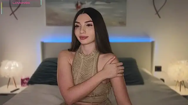 ReyaSophia online show from 03/17/26, 10:02