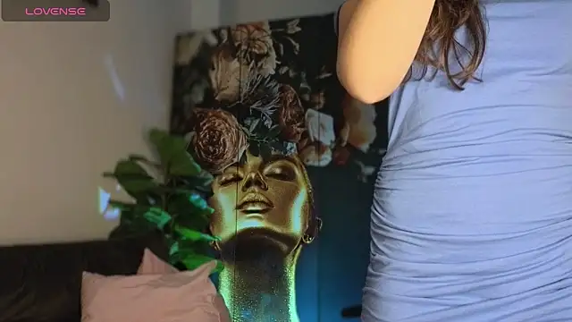 ReyaSophia online show from 02/24/26, 09:48