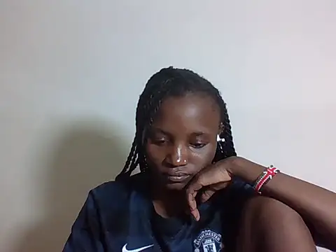 SexyNeedle22 online show from 11/05/25, 10:57