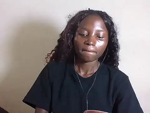 SexyNeedle22 online show from 01/17/26, 07:01