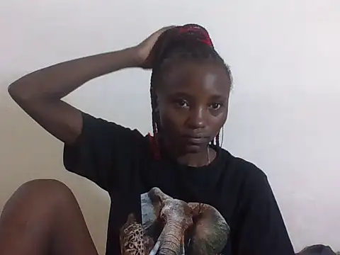 SexyNeedle22 online show from 02/13/26, 08:03