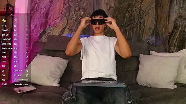 Daviid laidd online show from 03/17/26, 07:39