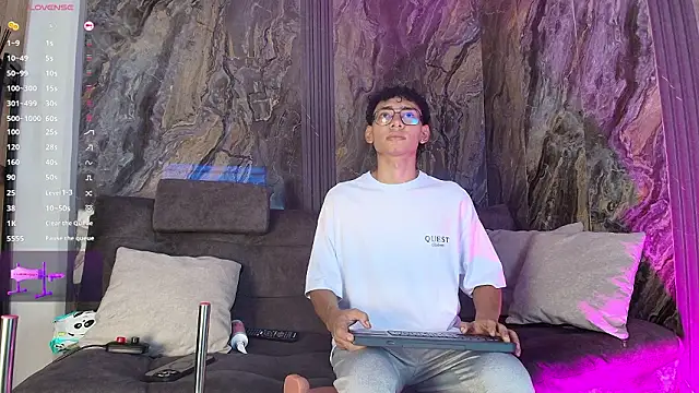 Daviid laidd online show from 03/09/26, 07:50