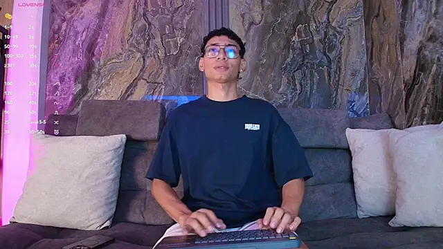 Daviid laidd online show from 03/03/26, 07:43