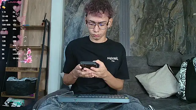 Snapshot of Daviid_laidd chatting on 02/20/26, 07:49 Daviid laidd online show from 02/20/26, 07:49