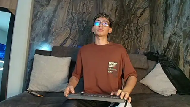 Snapshot of Daviid_laidd chatting on 02/09/26, 09:24 Daviid laidd online show from 02/09/26, 09:24