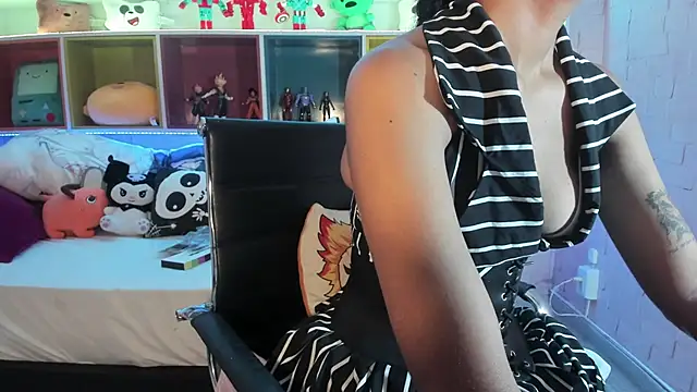 IamNayuta online show from 10/31/25, 01:08