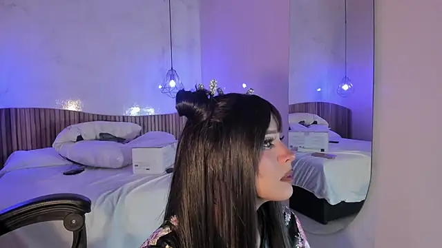 IamNayuta online show from 03/25/26, 09:24