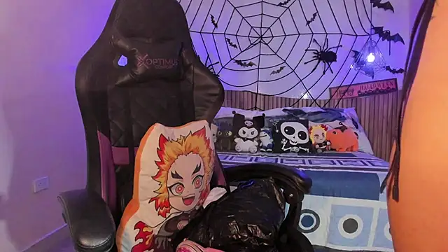 IamNayuta online show from 10/28/25, 07:46