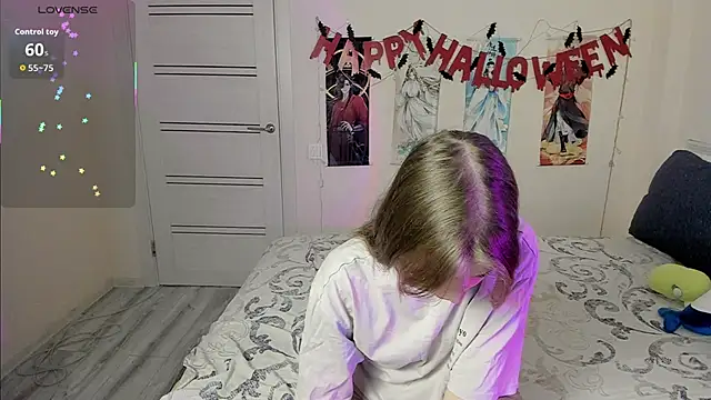 Snapshot of JorRoger chatting on 10/27/25, 09:38 JorRoger online show from 10/27/25, 09:38