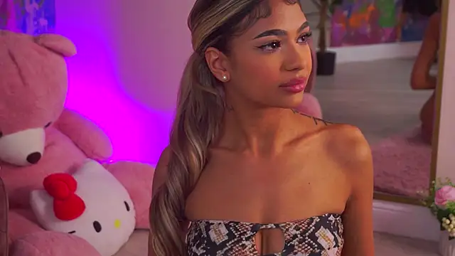 AshaYuva online show from 10/21/25, 10:47