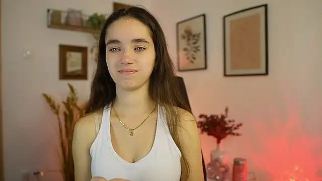 Gia Paige18 online show from 10/05/25, 08:16