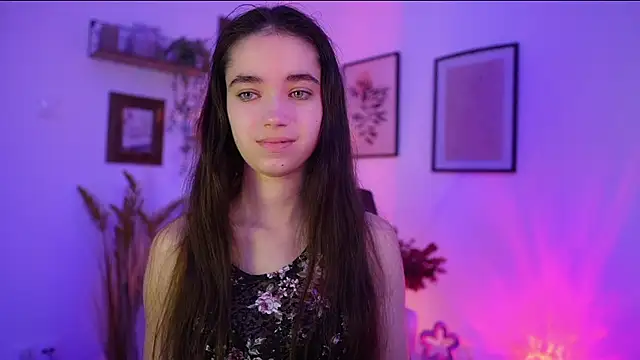 Gia Paige18 online show from 11/01/25, 09:14