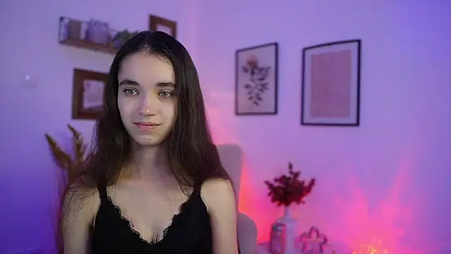 Gia Paige18 online show from 11/20/25, 02:07