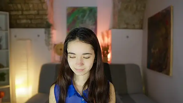 Gia Paige18 online show from 03/17/25, 08:29