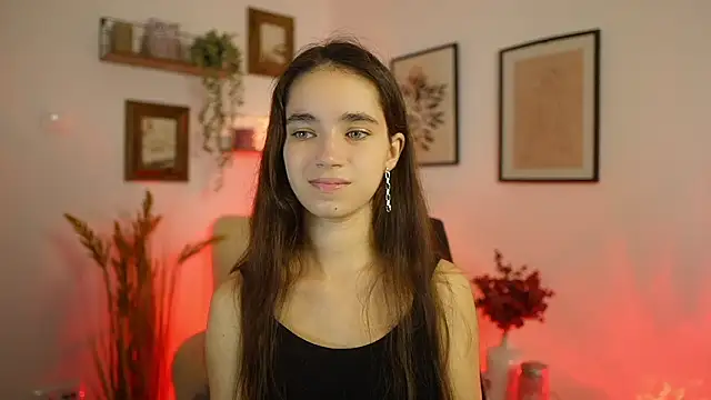 Gia Paige18 online show from 09/25/25, 12:55