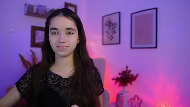 Gia Paige18 online show from 11/25/25, 02:17