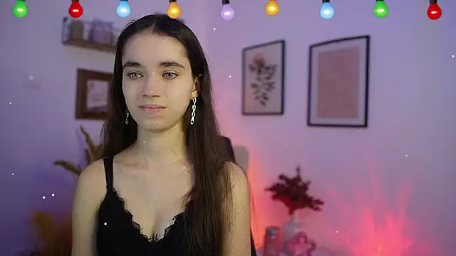 Gia Paige18 online show from 12/21/25, 02:08