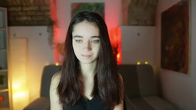 Gia Paige18 online show from 03/02/25, 08:05