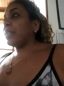 ELLA KELLY online show from 02/21/26, 11:45