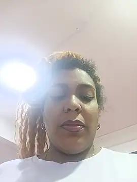Snapshot of ELLA_KELLY chatting on 07/03/26, 11:39 ELLA KELLY online show from 07/03/26, 11:39