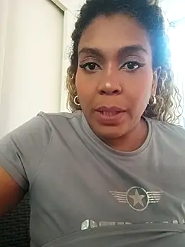 ELLA KELLY online show from 10/21/25, 11:53