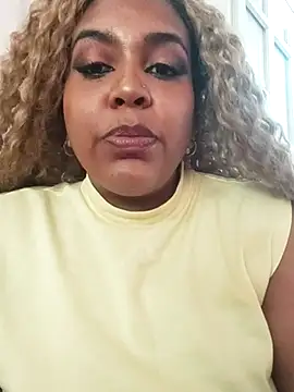 ELLA KELLY online show from 02/05/26, 12:01