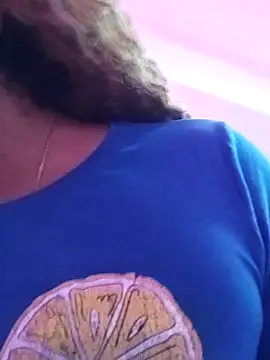 ELLA KELLY online show from 03/04/26, 11:51