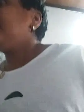 ELLA KELLY online show from 03/22/25, 11:42