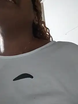 ELLA KELLY online show from 04/08/26, 12:28